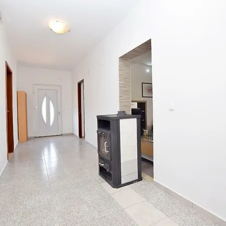 Dom wakacyjny House Gabriela Sukošan