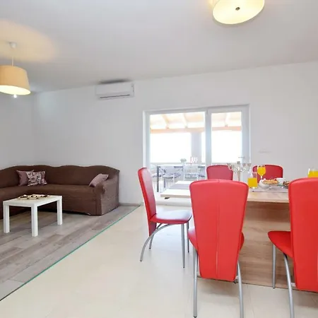 House Gabriela Sukošan