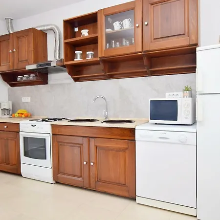 House Gabriela